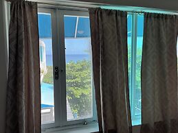 Serenity Rincon Guesthouse