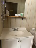 Greenview Motel and RV Park