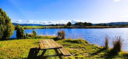 Pelican Point Tasmania