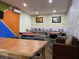 Hotel Staayz Premium