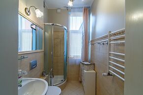 Apartments Happy Hours