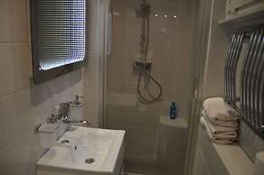 Apartments Happy Hours