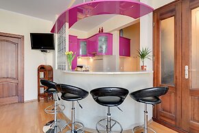 Apartments Happy Hours