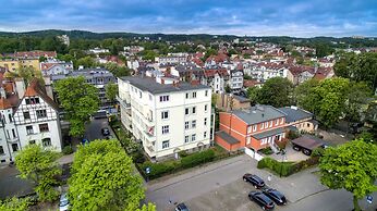 Apartments Happy Hours