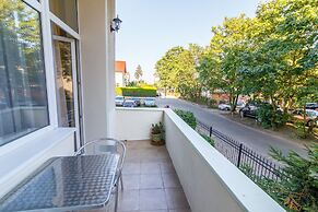 Apartments Happy Hours