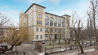 Apartments Happy Hours