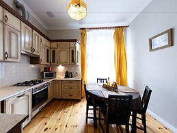 Apartments Happy Hours