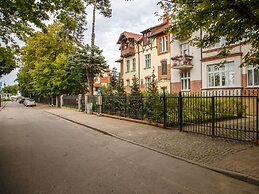 Apartments Happy Hours