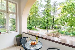 Apartments Happy Hours