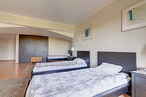 Apartments Happy Hours