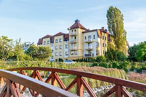 Apartments Happy Hours