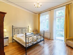 Apartments Happy Hours