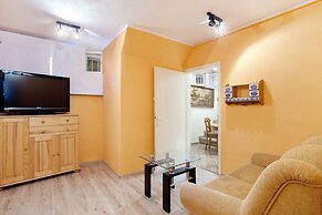 Apartments Happy Hours