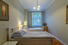 Apartments Happy Hours