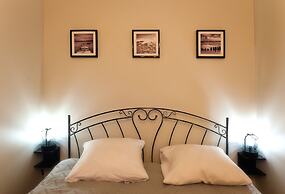 Apartments Happy Hours