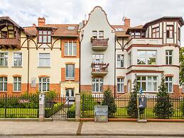 Apartments Happy Hours