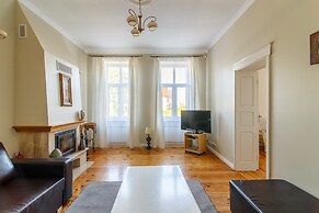 Apartments Happy Hours