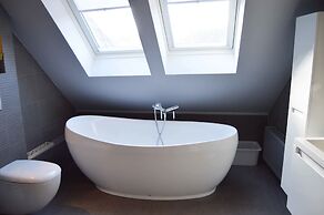 Apartments Happy Hours