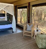 Sausage Tree Safari Camp