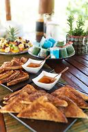 Sausage Tree Safari Camp