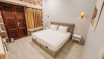 L'Agora Old Town Hotel & Bazaar