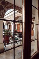 L'Agora Old Town Hotel & Bazaar