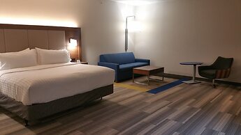 Holiday Inn Express & Suites Ithaca by IHG