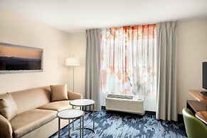 Fairfield Inn & Suites Cincinnati Uptown/University Area