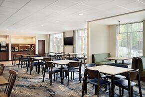 Fairfield Inn & Suites Cincinnati Uptown/University Area
