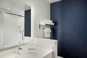 Fairfield Inn & Suites Cincinnati Uptown/University Area
