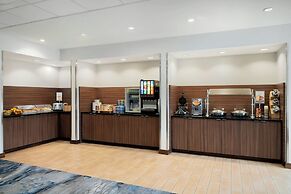 Fairfield Inn & Suites Cincinnati Uptown/University Area