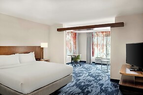 Fairfield Inn & Suites Cincinnati Uptown/University Area