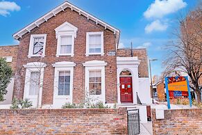 Peckham Room Hotel by Belvilla