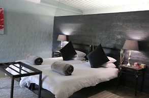 Eldorado Guest House & Camping