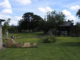 Eldorado Guest House & Camping