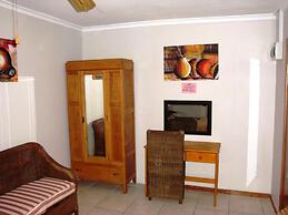 Flintstones Guest House Fourways