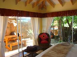 Flintstones Guest House Fourways