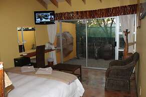 Flintstones Guest House Fourways