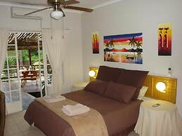 Flintstones Guest House Fourways