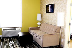 Home2 Suites by Hilton Fort St. John