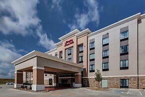 Hampton Inn & Suites Wichita/Airport