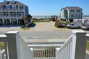 Slattisfaction - 6 Br Home