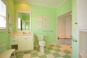 Slattisfaction - 6 Br Home