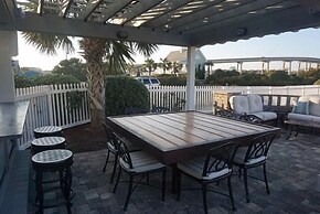 Slattisfaction - 6 Br Home