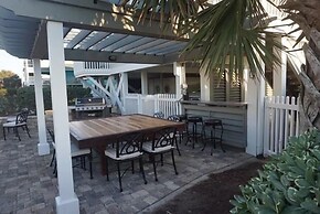Slattisfaction - 6 Br Home