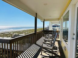 Summer Sandcastle 5 Bedroom Home by RedAwning