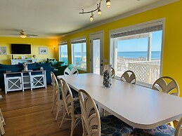 Summer Sandcastle 5 Bedroom Home by RedAwning