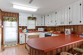 Yellow Bird 2 Bedroom Home by RedAwning