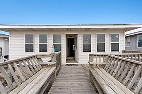 Yellow Bird 2 Bedroom Home by RedAwning