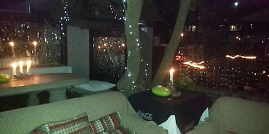 44 On Ennis Guest Lodge and Restaurant